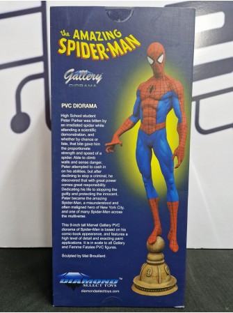 Diamond Marvel Gallery Estatua Spider-Man 23 cm