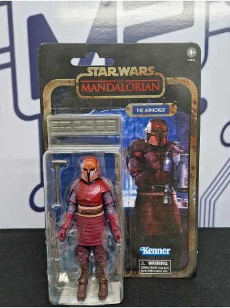 THE ARMORER FIGURA 15 CM...
